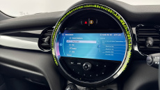 MINI Hatchback 135kW Cooper S Level 2 33kWh 3dr Auto Electric Hatchback